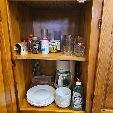 Къща за гости Galeria In The Garden 4*