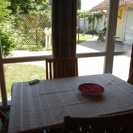 Galeria In The Garden