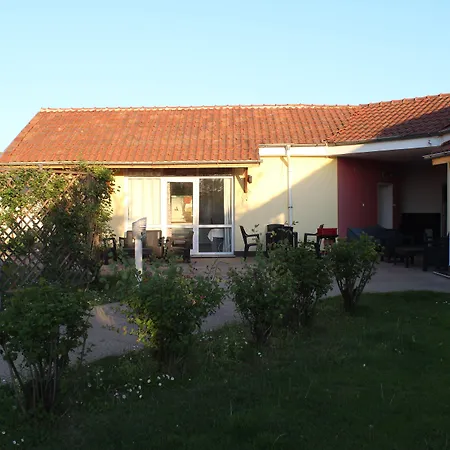 Galeria In The Garden Къща за гости Пловдив