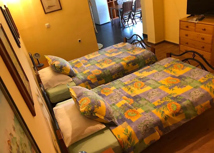 Galeria In The Garden 普罗夫迪夫